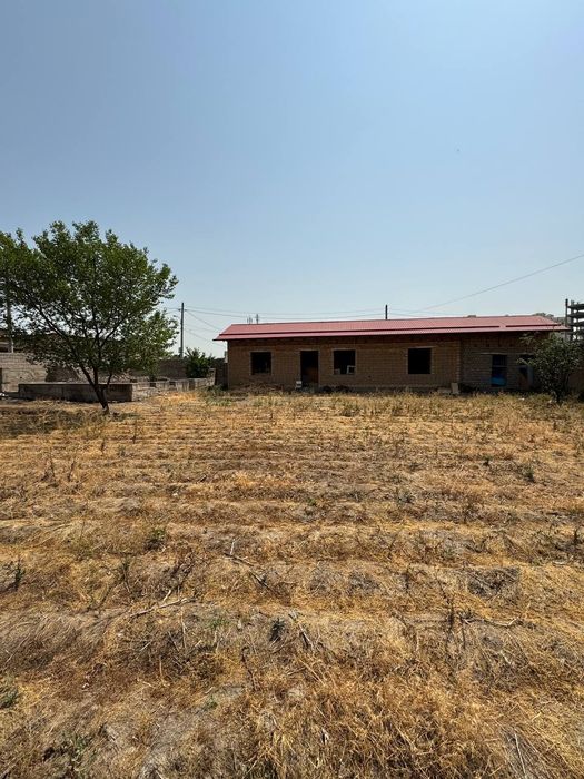 Uchastka xovli sotiladi