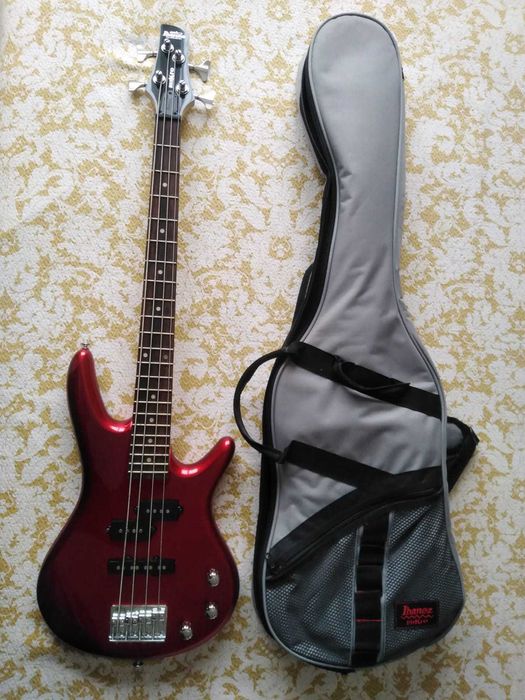 Bass electric - Ibanez + Husa
