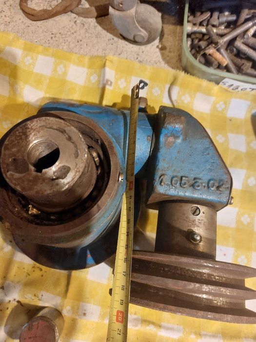 reductor mecanic  de turatie 1/60