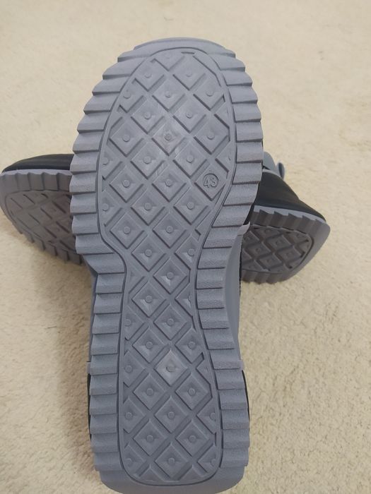 Кроссовка мужская