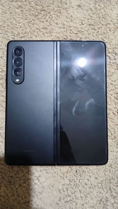 Samsung Galaxy z fold 3 256