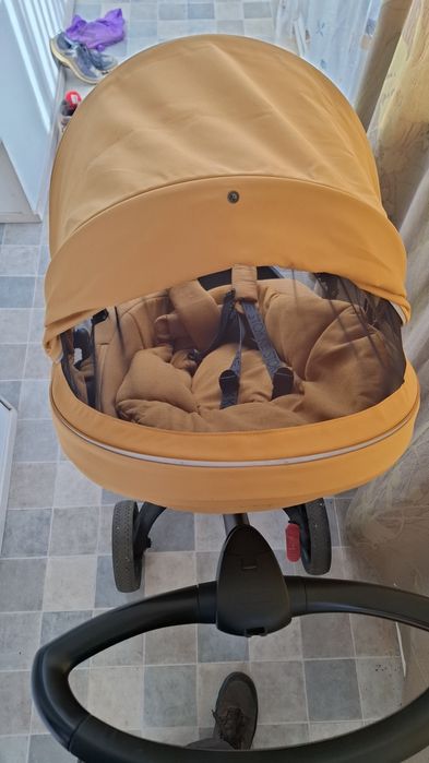 Carucior Stokke ca nou