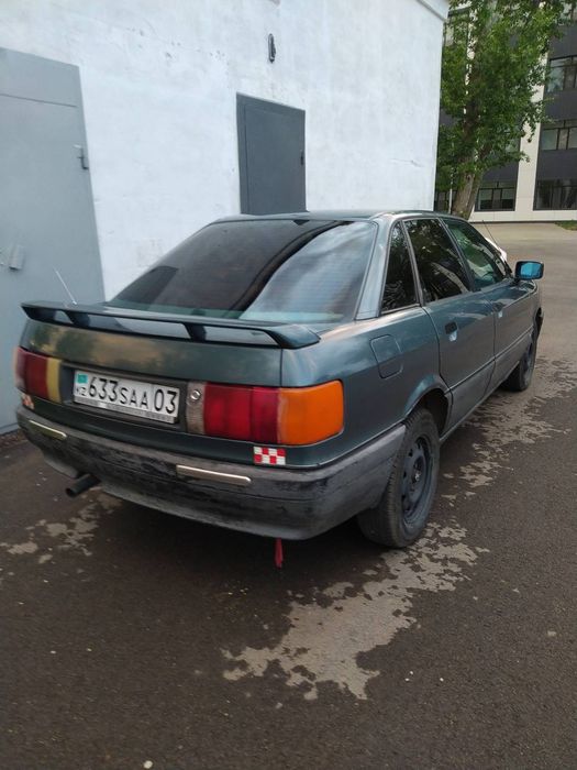 Продам Ауди 80 б3 1990года