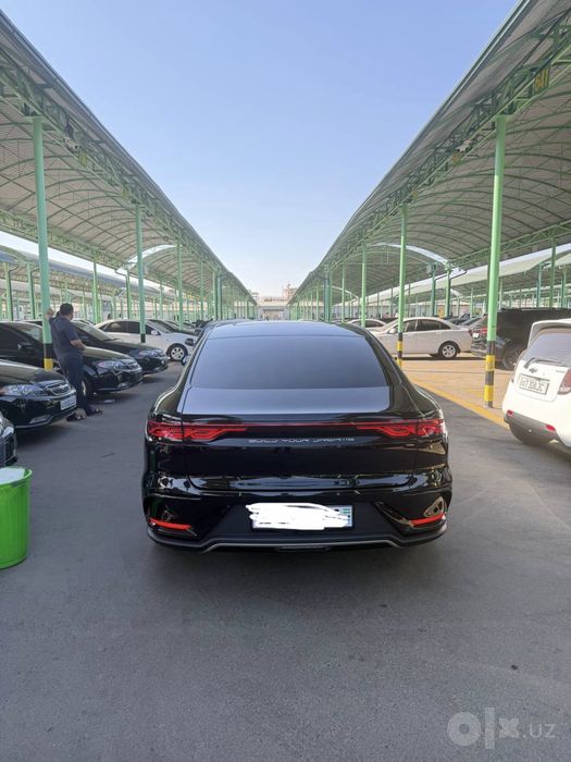 Byd han 701 smart