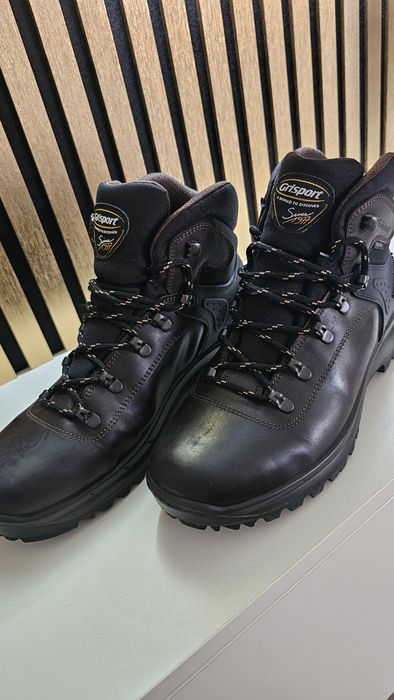 Bocanci Grisport, marimea 43