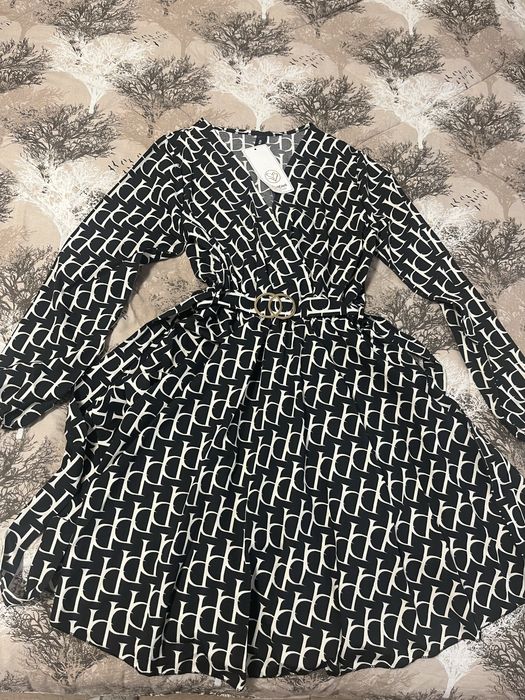 Дамска рокля S размер