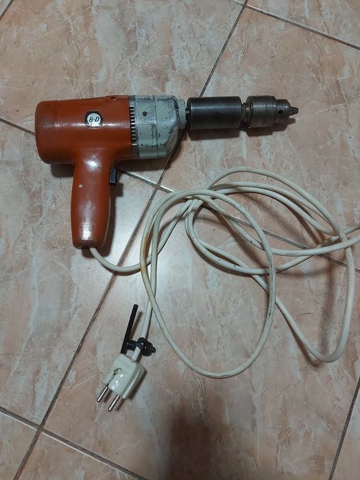 Bormașină Black Decker