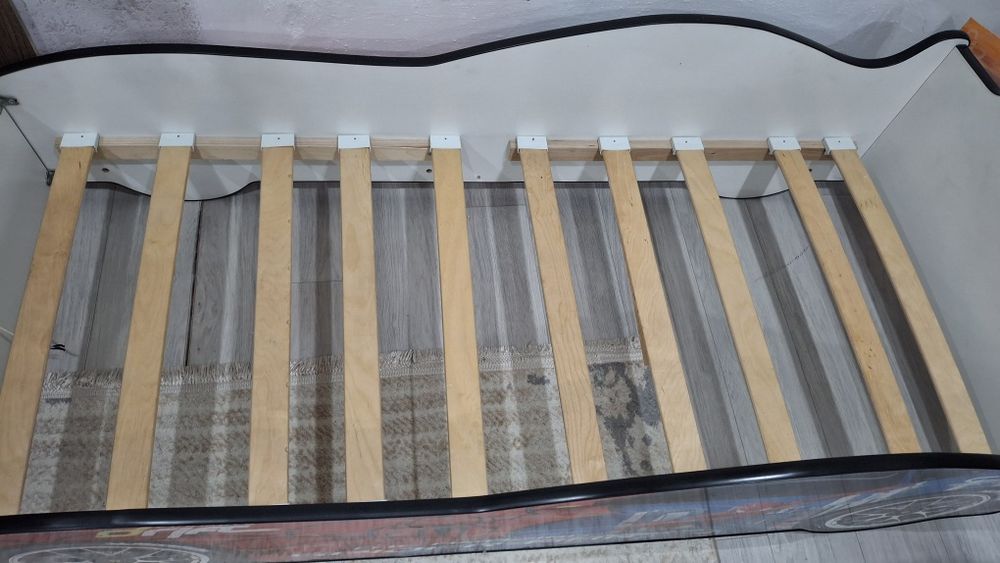 Продам кровать для мальчика