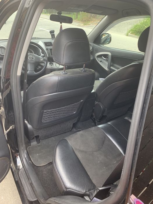 Vand totyota rav 4