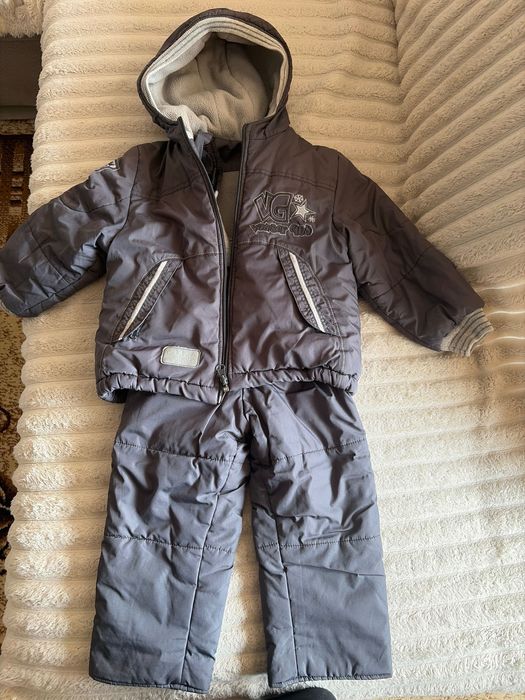Бебешки комплект яке+ гащеризон