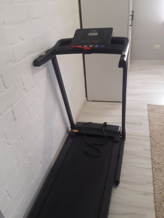 Продам беговую дорожку