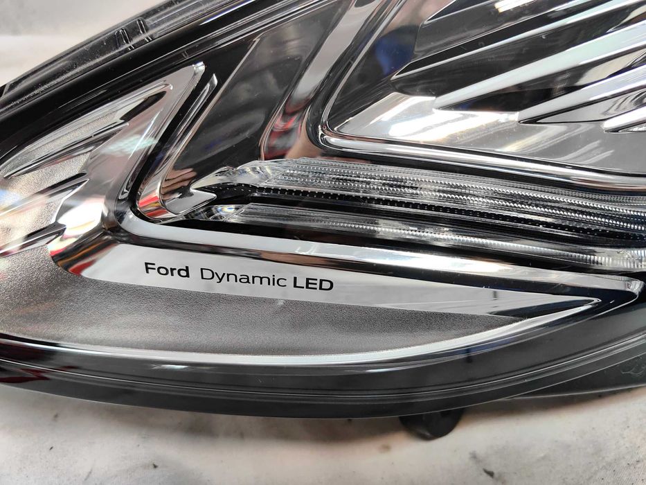 Оригинален фар Форд Мондео  Ford Mondeo Dynamic Led