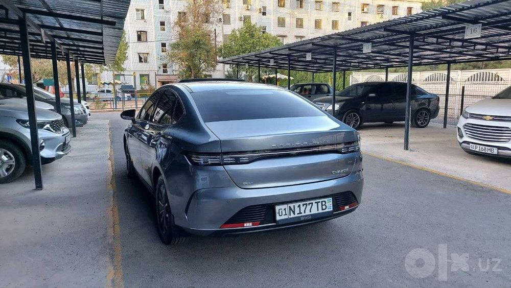 Продаться BYD Chazor