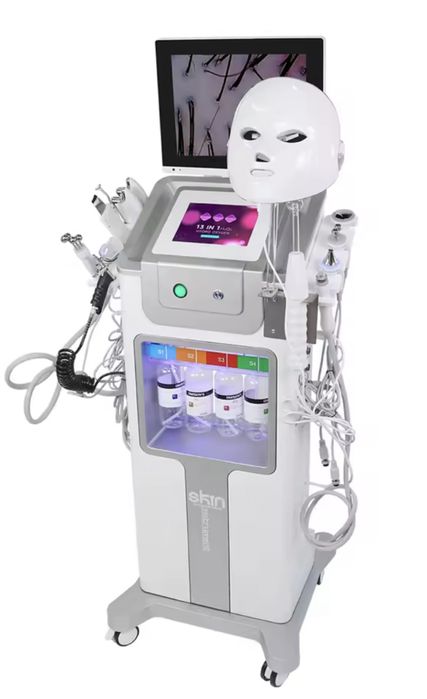 Продавам професионален мултифункционален козметичен апарат Hydra Facial 12 в 1