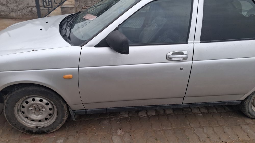 Приора 2013 срочно