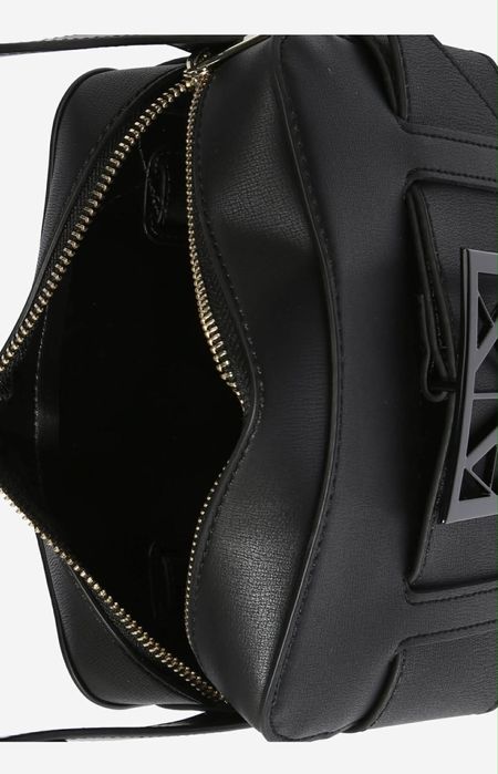 Дамска чанта НОВА Armani Exchange