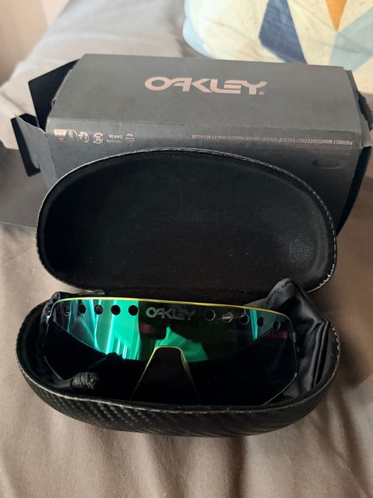 Oakley sutro sweep слънчеви очила