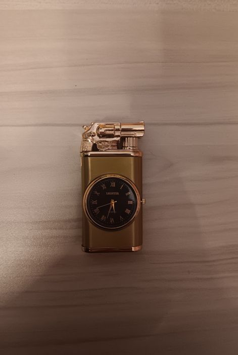 Запалки с часовник