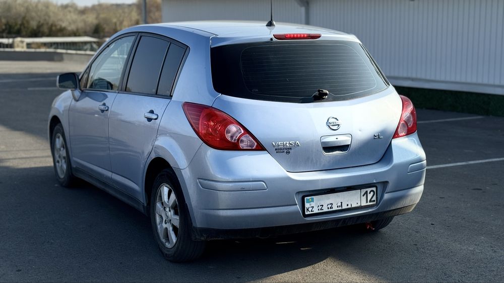 Продаю Nissan Versa 2008, 1.8 л, вариатор.