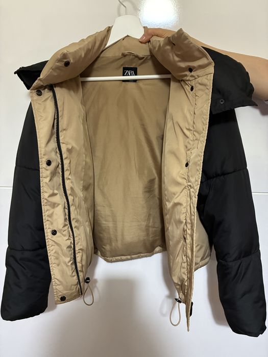 Зимно дамско яке размер S 36/38 цвят пясък  черна качулка и ракави