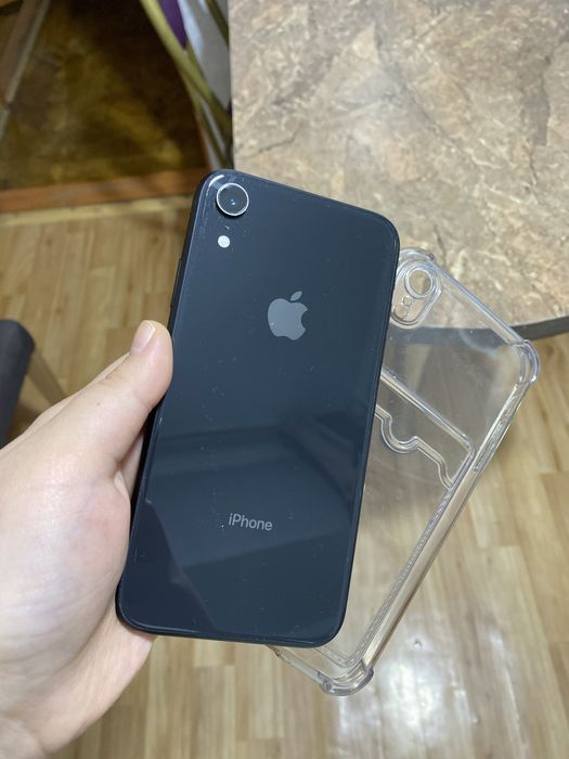 iPhone XR 64gb 75% Без ремонта