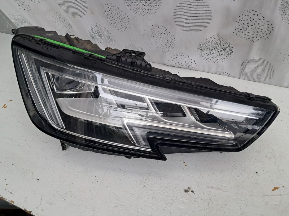 Фар Audi A4 B9 Matrix Led