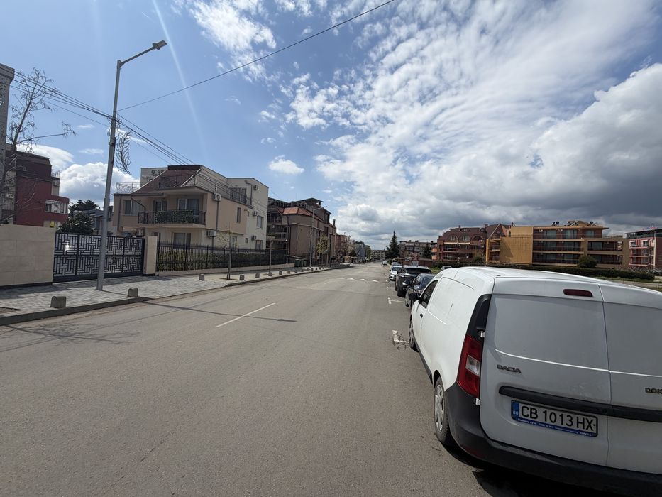 Отдава се под наем търговско помещение – Равда / Несебър