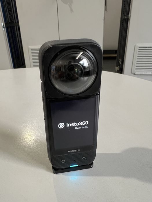 Insta 360 x3 экшен камера 360