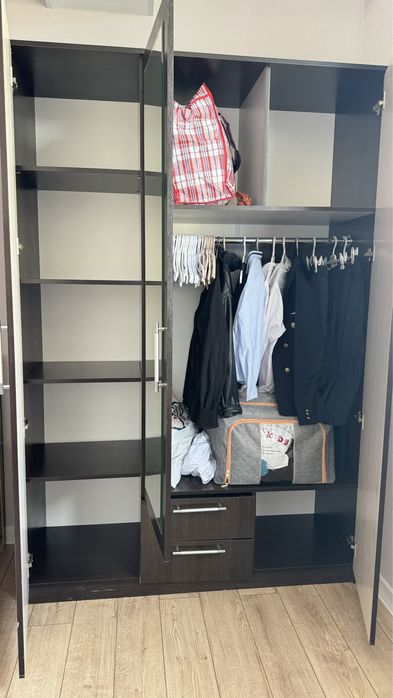 Шкаф для одежды. Отдам за 5000 тенге