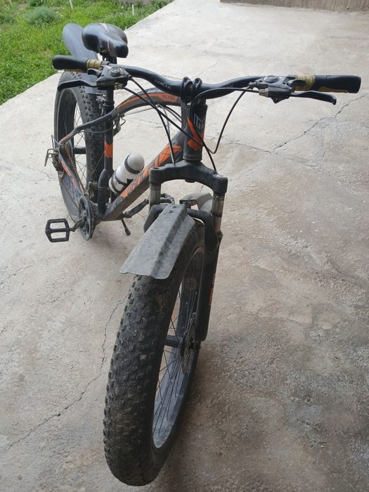 Срочно велосипед сотилади