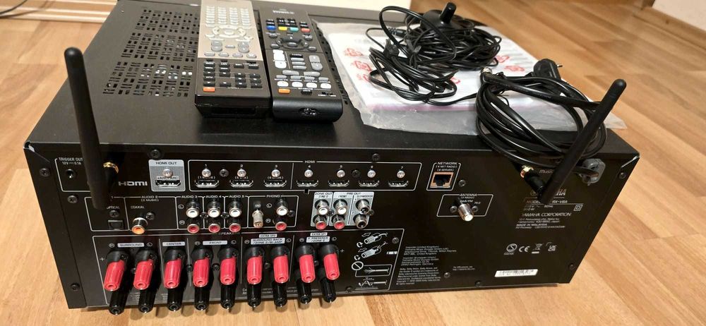 Yamaha RX-V6A 7.2 Dolby Atmos/ DTS:X, 8K, HDMI 2.1 - model lansat 2020