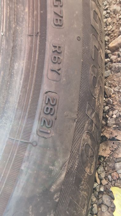 Anvelope 275/45R20 marca Bridgestone, DOT 2021,7 mm