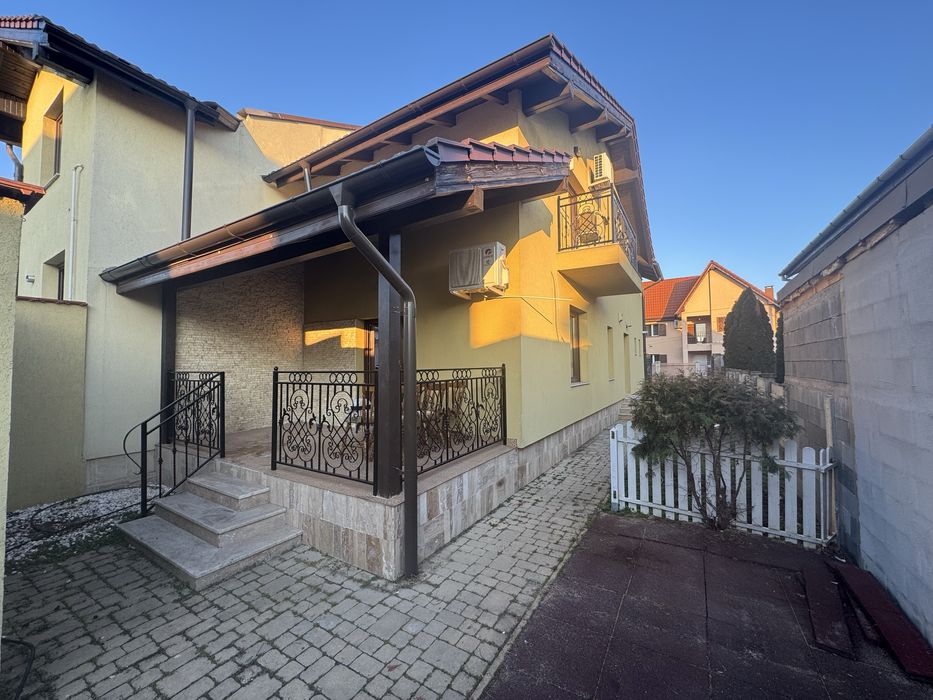 Casa individuala de inchiriat pe strada linistita in zona parc Lidia