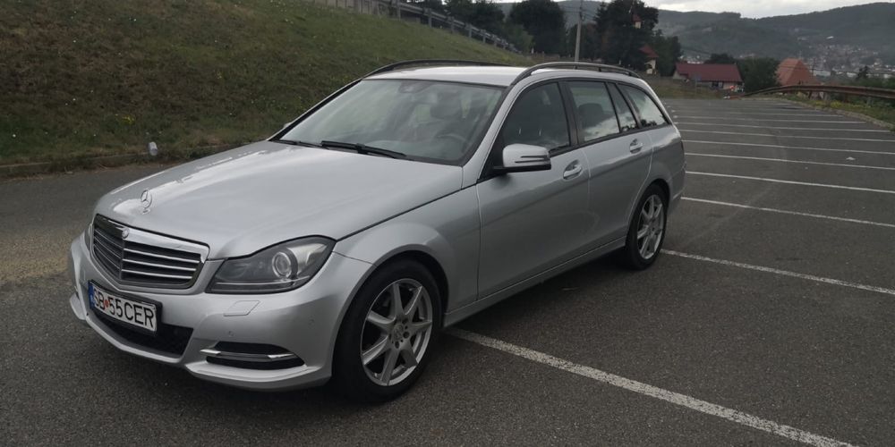 Vind Mercedes -Benz C  break inchidere centralizata  clima  senzori  p