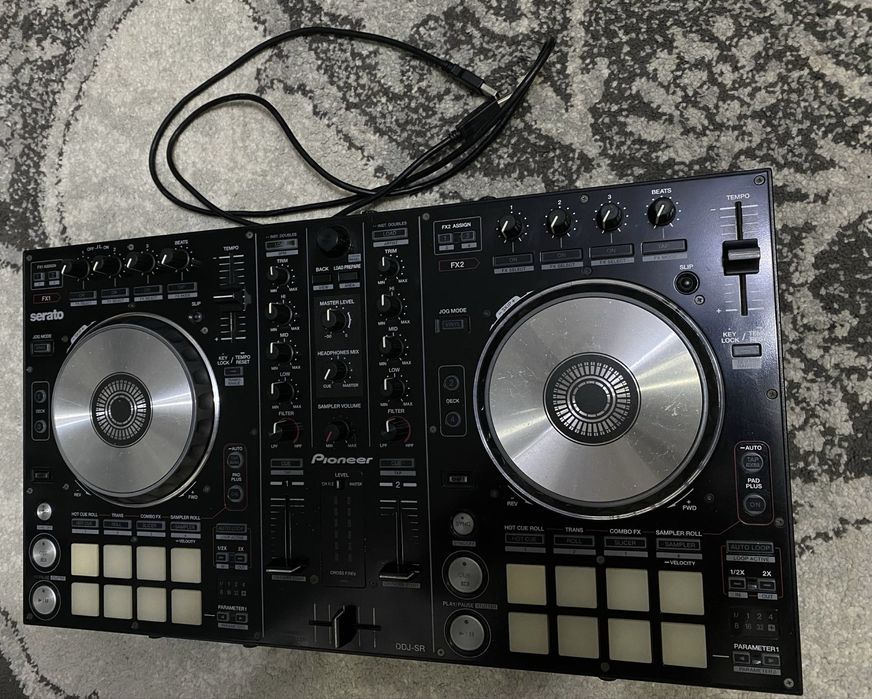 Продам Pioneer Ddj-Sr
