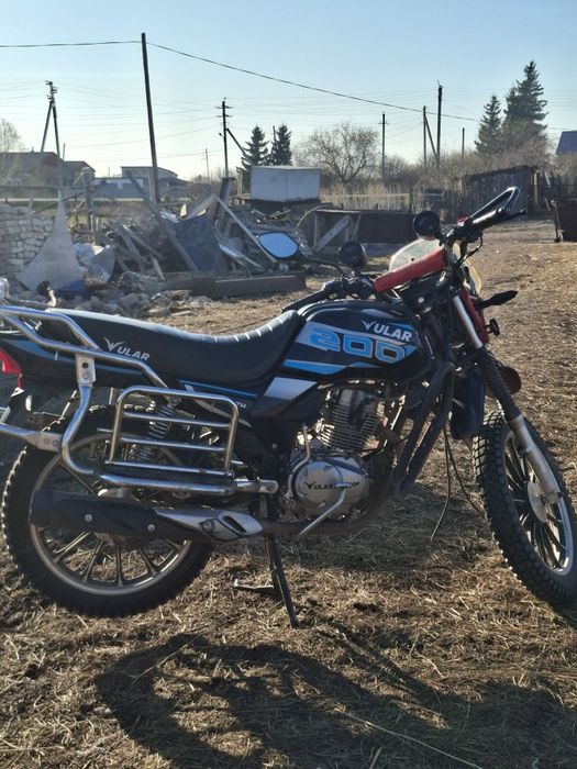 Мотоцикл Улар 200 куб