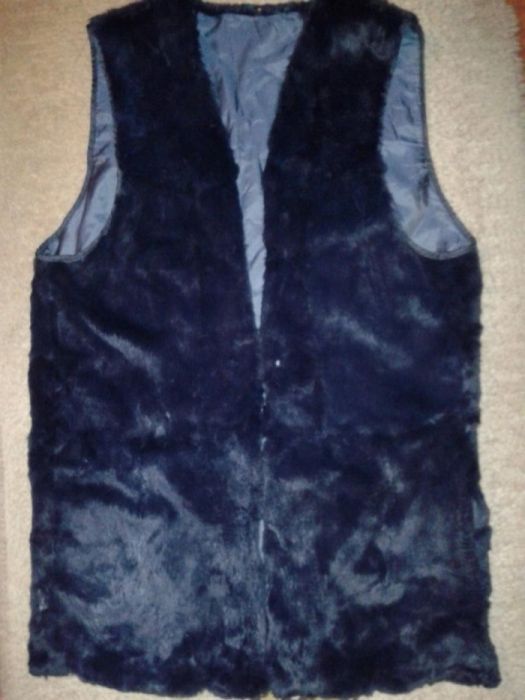 Синя дълга подплата / елек от естествен косъм чинчила с колан