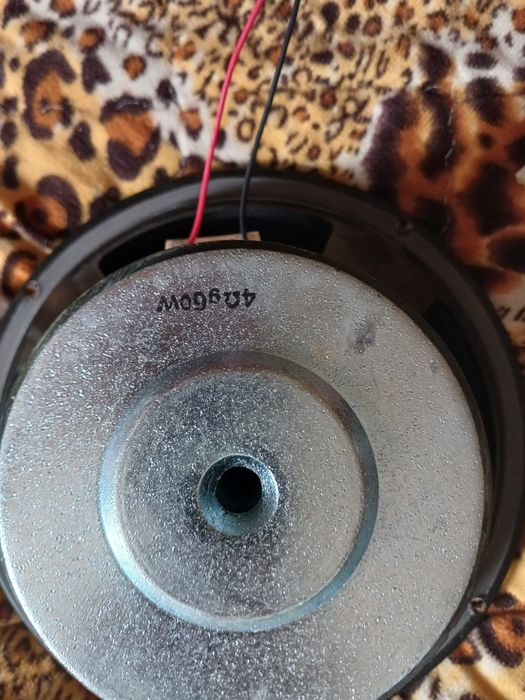 Продам динамик. Новый  Пишите