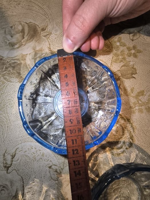 Стъклен сервиз от гравирано стъкло (Нов)