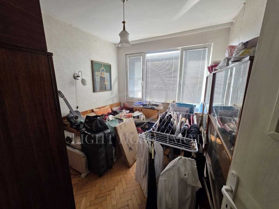 Продава се Тристаен апартамент в Пловдив, Мараша - 100 кв.м за 1051 €/кв.м - Снимка #7