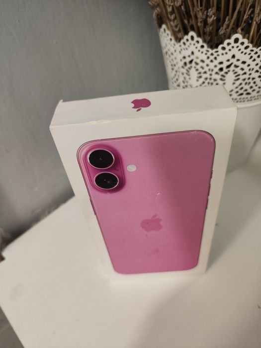 iPhone 16 plus pink , 128gb, sigilat