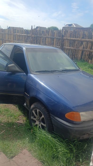 Машина  Opel Astra