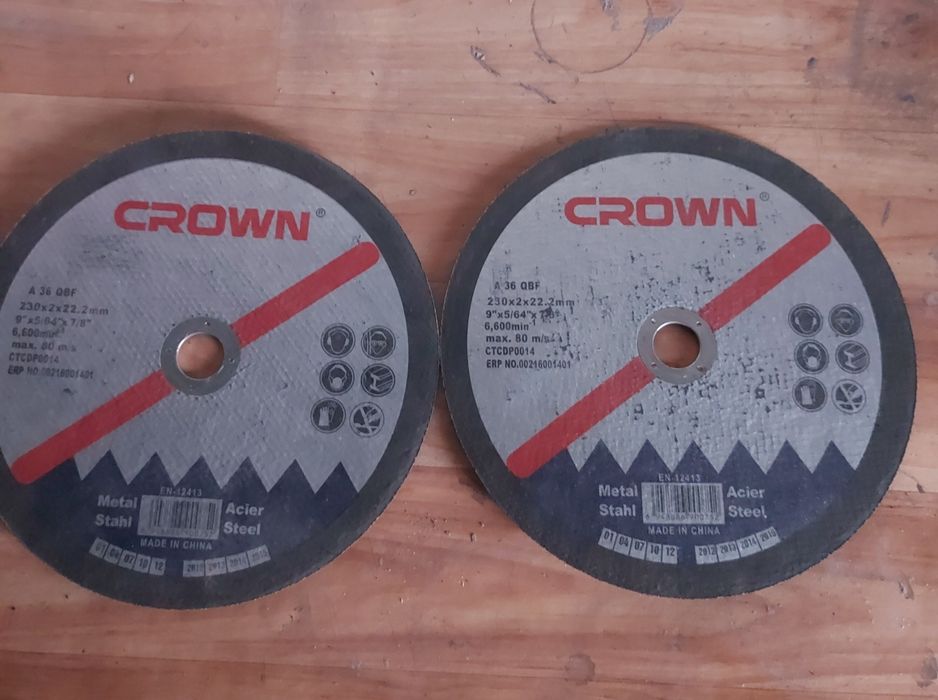 Отрезной диск по металлу на 230