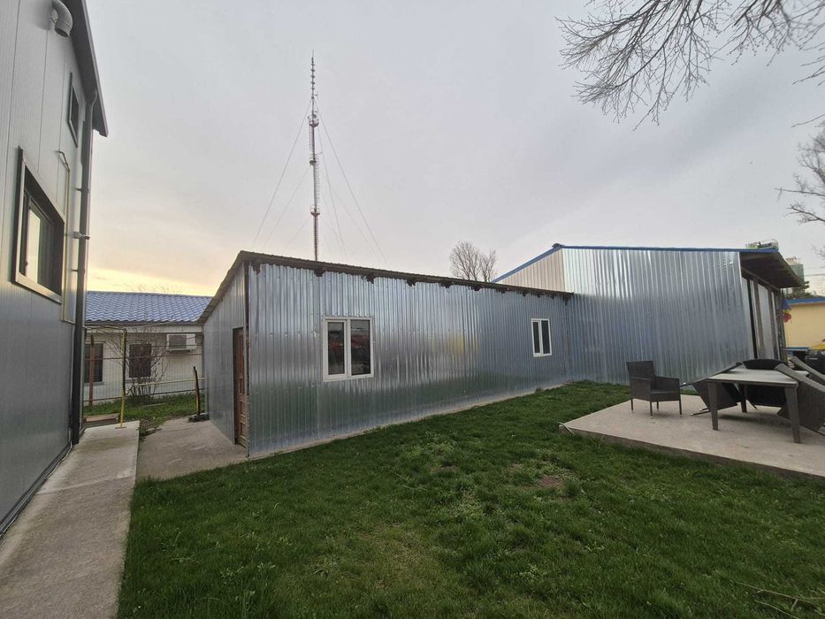 Vand hala birouri si spatii depozitare