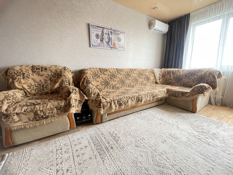 Угловой диван с креслом