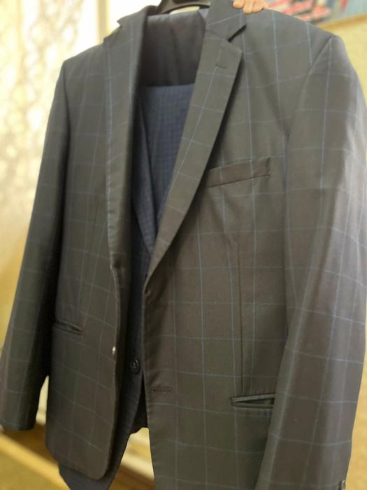 Мужской костюм с брюками