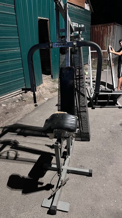 Многофункциональный силовой тренажер (силовая станция)