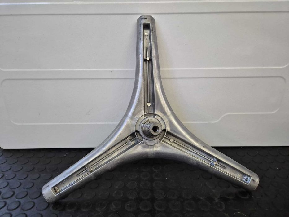 Tripoda , cruce masina de spalat LG , compatibil cu varietate modele , nou / N4