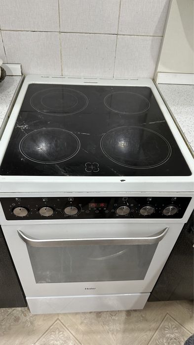 Продам газ плиту