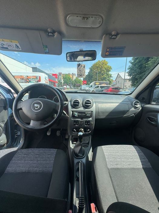 Dacia Duster 1.6 benzina cu clima